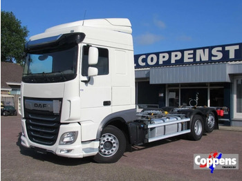 Lastbil chassis DAF XF 106