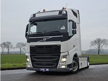 Trækker VOLVO FH 460