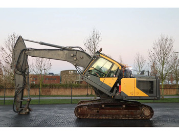 Bæltegravemaskine VOLVO EC250EL