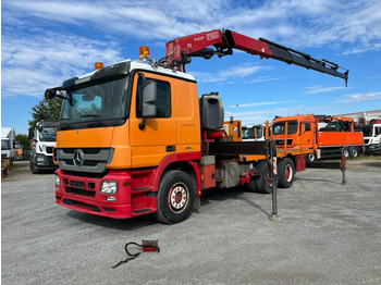 Lastbil med kran MERCEDES-BENZ Actros 2646