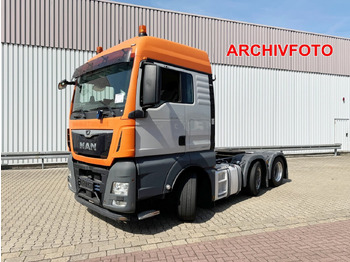 Trækker MAN TGX 26.500