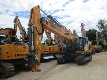 Bæltegravemaskine LIEBHERR R 938