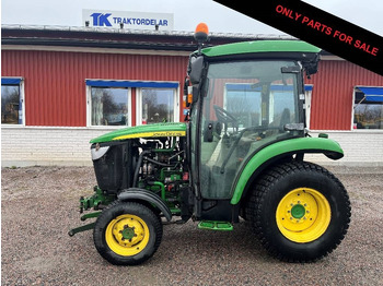 Kommunal traktor JOHN DEERE