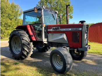 Traktor MASSEY FERGUSON 2600 series