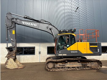 Bæltegravemaskine VOLVO EC220EL