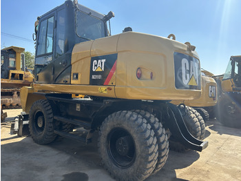 Hjulgravemaskine CATERPILLAR M318