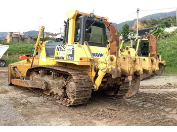 Bulldozer Komatsu D85EX-15: billede 2