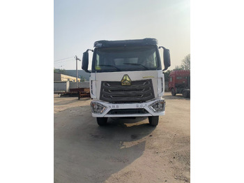 Tipvogn lastbil Howo 8x4 Tipper Truck Used Condition HOWO Dumper Truck Left Hand Drive: billede 3