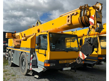 Alle terræn kran LIEBHERR LTM 1030/2