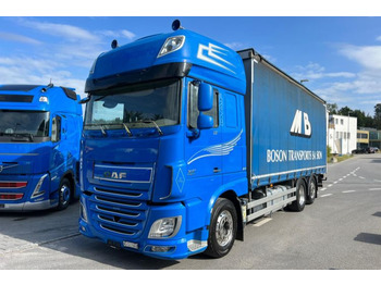 Lastbil med presenning DAF XF 510