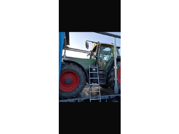 Traktor FENDT