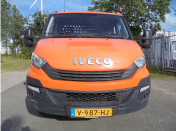 Varebil med kasse Iveco Daily 35S14 3500KG: billede 4