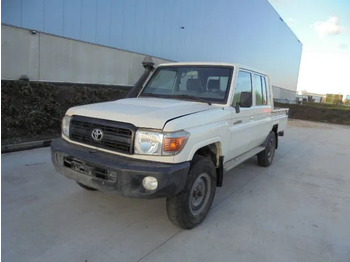 Bil TOYOTA Land Cruiser