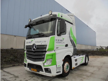 Trækker MERCEDES-BENZ Actros 1842