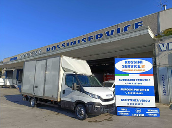 Varebil med kasse IVECO Daily 35c14