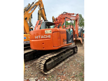 Bæltegravemaskine HITACHI ZX135