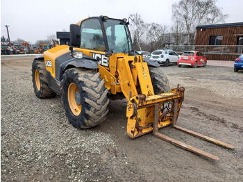 Teleskop truck JCB