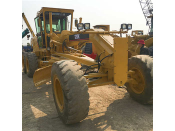 Grader CATERPILLAR 140H