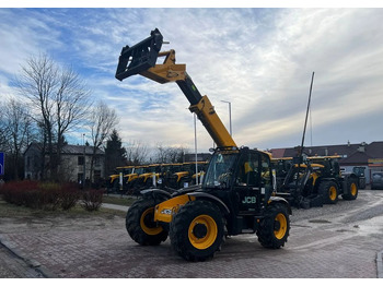 Teleskop truck JCB