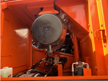 Bæltegravemaskine DOOSAN DX340LC