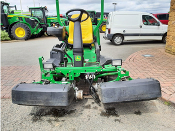 Leje en  John Deere 2500E greens triple mower John Deere 2500E greens triple mower: billede 2