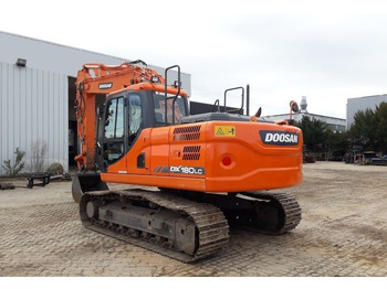 Bæltegravemaskine DOOSAN DX180