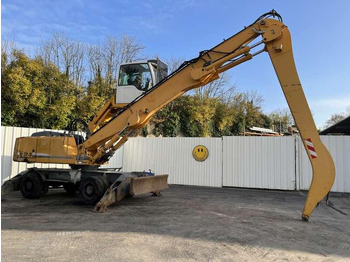 Materialhåndteringsmaskine LIEBHERR A 924