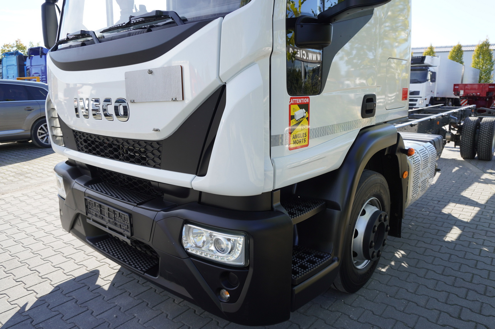 Lastbil chassis IVECO Eurocargo 140e19 4×2 E6 Glob / ADR / frame 8,1m: billede 5