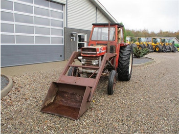 Leje en Massey Ferguson 165 Med Trucktårn og Frontlæsser  Massey Ferguson 165 Med Trucktårn og Frontlæsser: billede 3