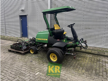 Plæneklipper JOHN DEERE 8700