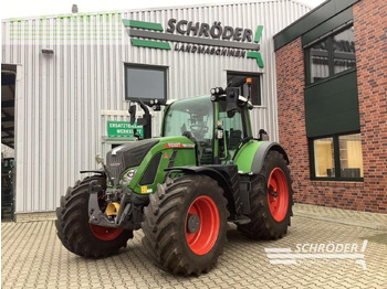 Traktor FENDT 724 Vario