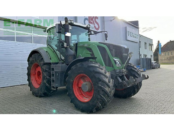 Traktor FENDT 826 Vario