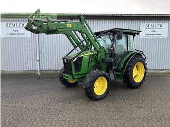 Traktor JOHN DEERE 5100M