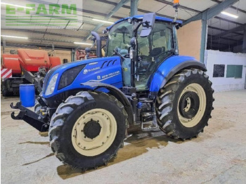 Traktor NEW HOLLAND T5