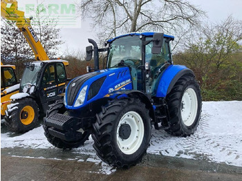 Traktor NEW HOLLAND T5