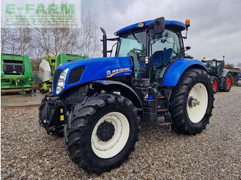 Traktor NEW HOLLAND T7