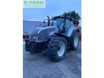 Traktor VALTRA T172