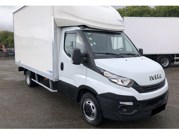 Varebil med kasse IVECO Daily 35c16