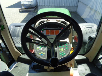 Traktor Fendt 824 Vario S4 ProfiPlus: billede 3