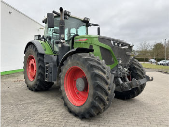 Traktor FENDT 942 Vario