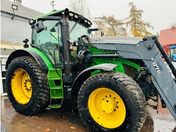 Traktor JOHN DEERE 6210R