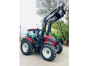 Traktor VALTRA N104