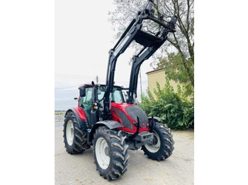 Traktor VALTRA N104