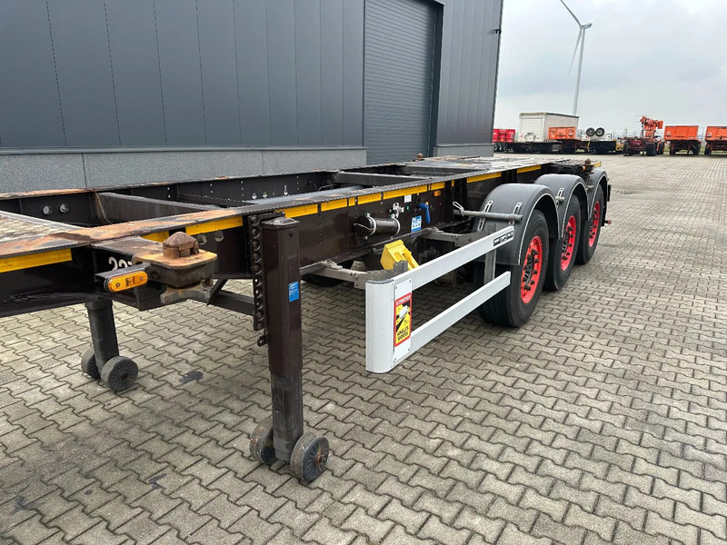 Containerbil/ Veksellad sættevogn Burg 20FT ADR (EX/II, EX/III, FL, AT), empty weight: 3.690kg, SAF INTRADISC, 2x liftaxle, ALCOA, NL-Chassis, APK/ADR: 05-2025: billede 9