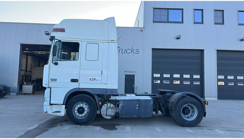 Trækker DAF 95 XF 430 (EURO 2 / BOITE MANUELLE / MANUAL GEARBOX / POMPE MANUELLE / MANUAL PUMP): billede 8