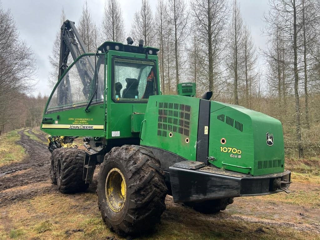 Skovmaskine John Deere 1070 D: billede 8