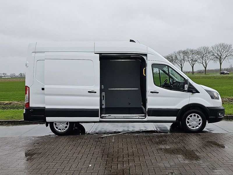 Varevogn Ford Transit 2.0 L3H3 Navi 130Pk AC!: billede 12