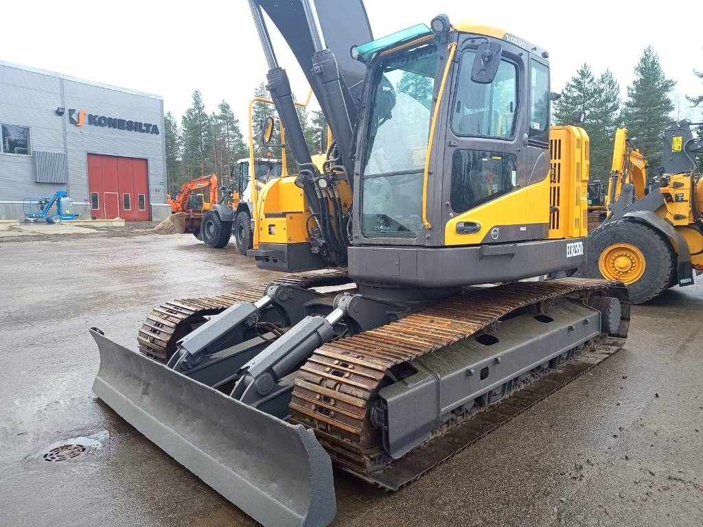 Bæltegravemaskine Volvo ECR235DL PYÖRITTÄJÄLLÄ: billede 10