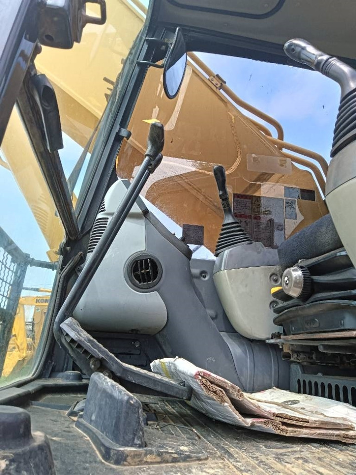 Bæltegravemaskine Komatsu PC450-8: billede 8