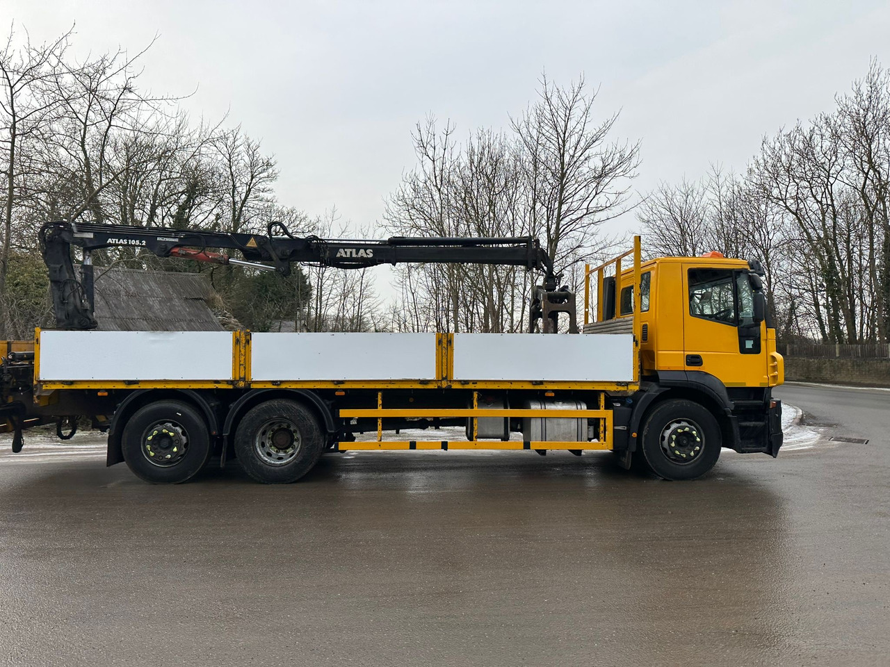 Lastbil med lad 2013 Iveco Strails Dropside/Crane Truck: billede 20